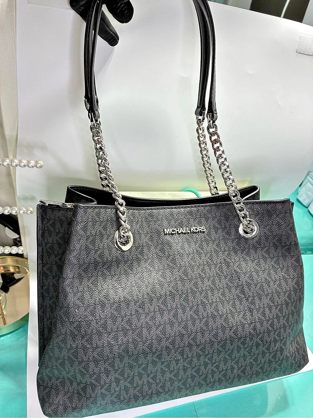 Michael Kors Jet Set Large Signature Logo Chain Shoulder Tote Black